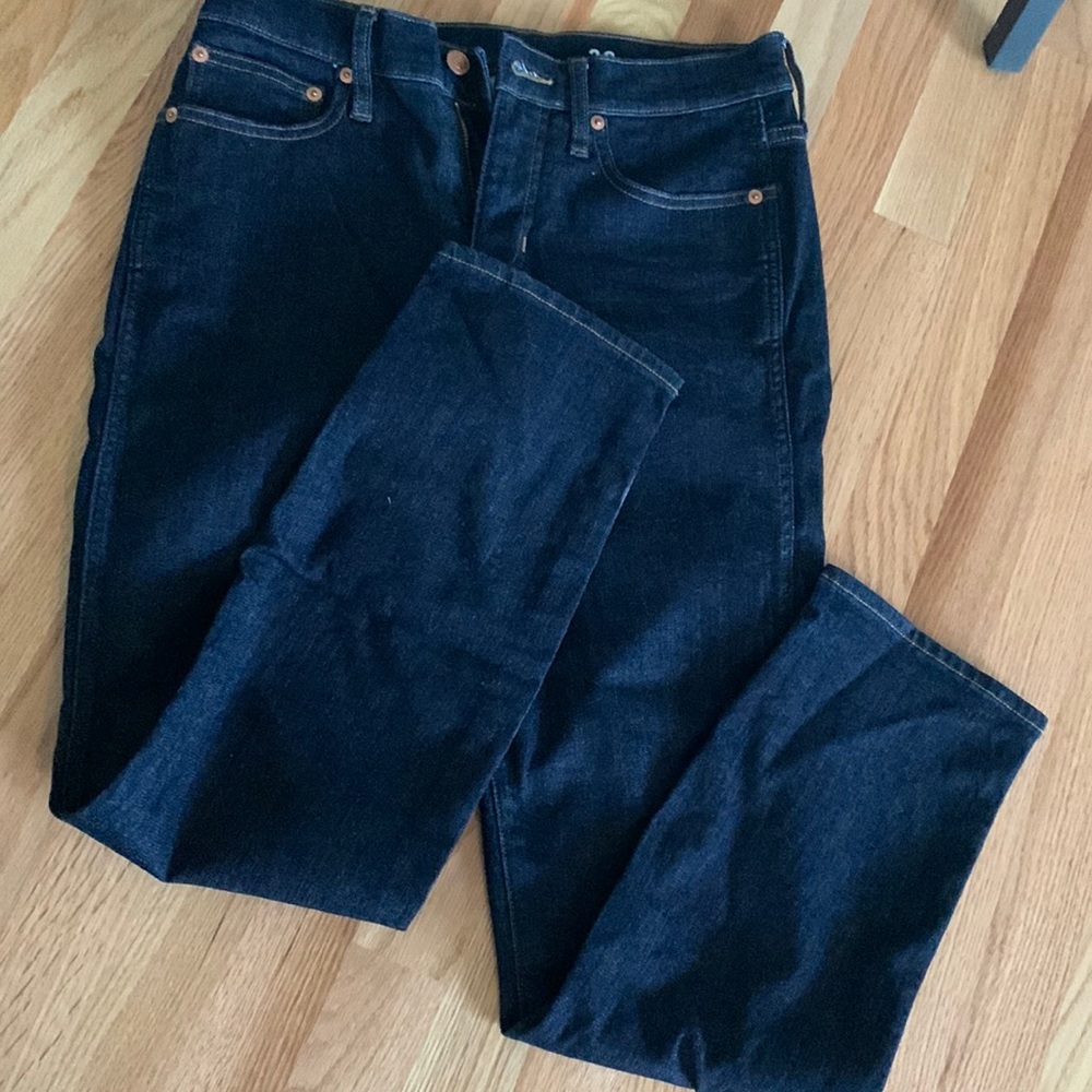 J.Crew 9” mid-rise vintage slim-straight jean in resin rinse size 28